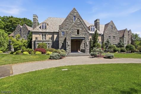24 Douglass Avenue Bernardsville NJ 07924