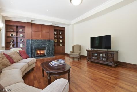 24 Douglass Avenue Bernardsville NJ 07924