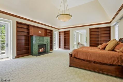 24 Douglass Avenue Bernardsville NJ 07924