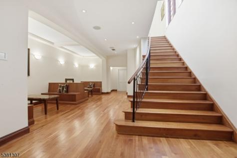 24 Douglass Avenue Bernardsville NJ 07924