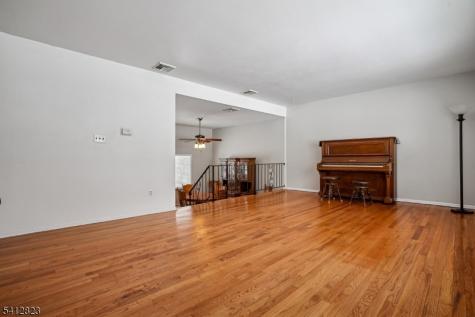 112 Midvale Avenue Long Hill NJ 07946