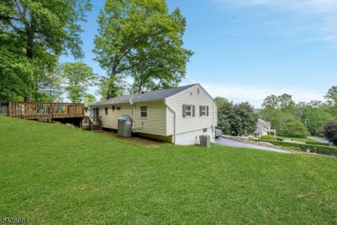 3 South Hillside Drive Mount Olive NJ 07828