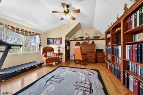 3 Indian Creek Road Alexandria NJ 08867