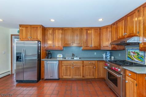 107 Clove Road Wantage NJ 07461