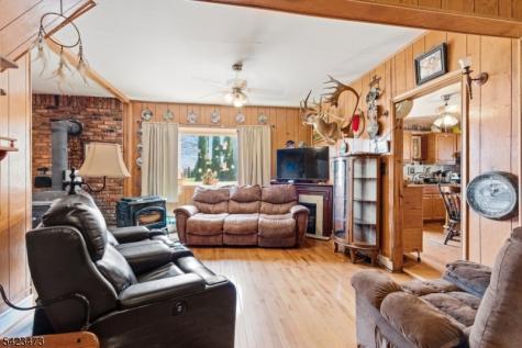 785 Macopin Road West Milford NJ 07480