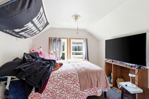 785 Macopin Road West Milford NJ 07480