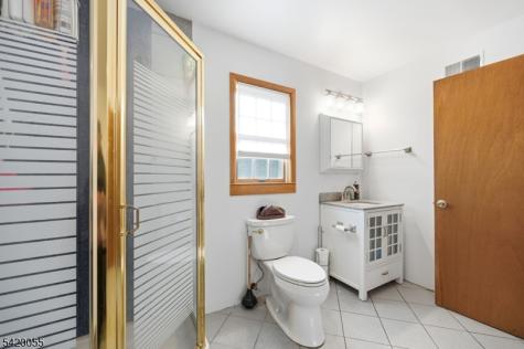 72 Hudson Drive West Milford NJ 07480