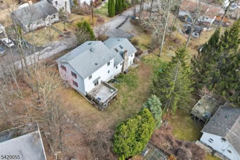 72 Hudson Drive West Milford NJ 07480