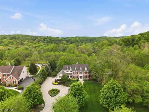 8 Ridgeline Drive Washington NJ 07853