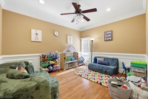 8 Ridgeline Drive Washington NJ 07853