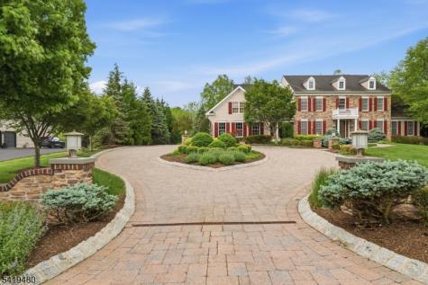 8 Ridgeline Drive Washington NJ 07853