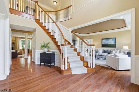 8 Ridgeline Drive Washington NJ 07853