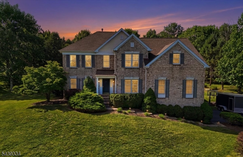 29 Old Schoolhouse Road Bethlehem NJ 08802