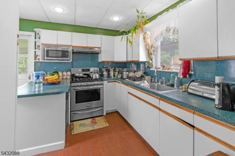 115 Orange Avenue Irvington NJ 07111