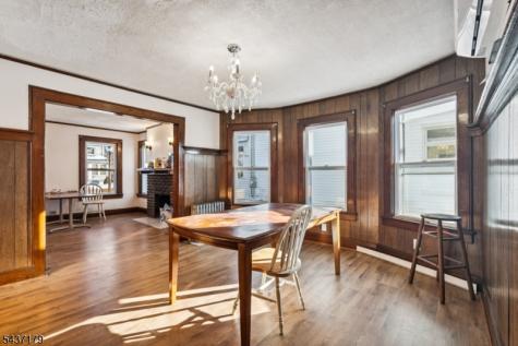 96 Beaumont Place Newark NJ 07104