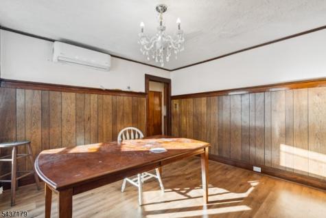 96 Beaumont Place Newark NJ 07104