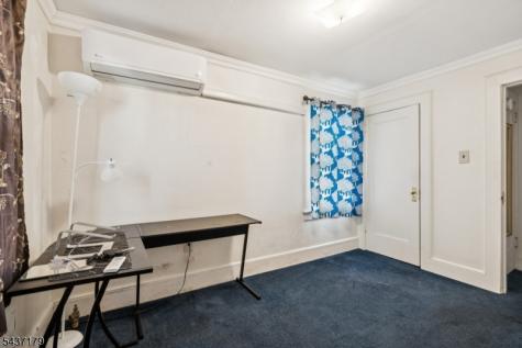 96 Beaumont Place Newark NJ 07104