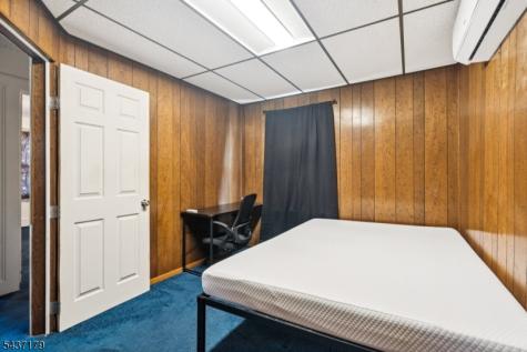 96 Beaumont Place Newark NJ 07104
