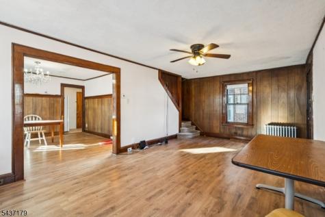 96 Beaumont Place Newark NJ 07104