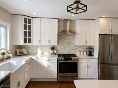 100 Fawn Ridge Drive Long Hill NJ 07946