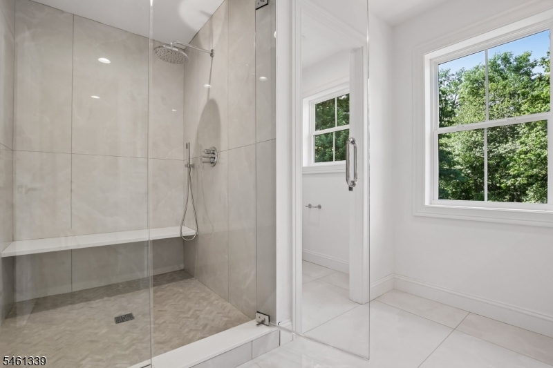 14 Maplewood Drive Livingston NJ 07039