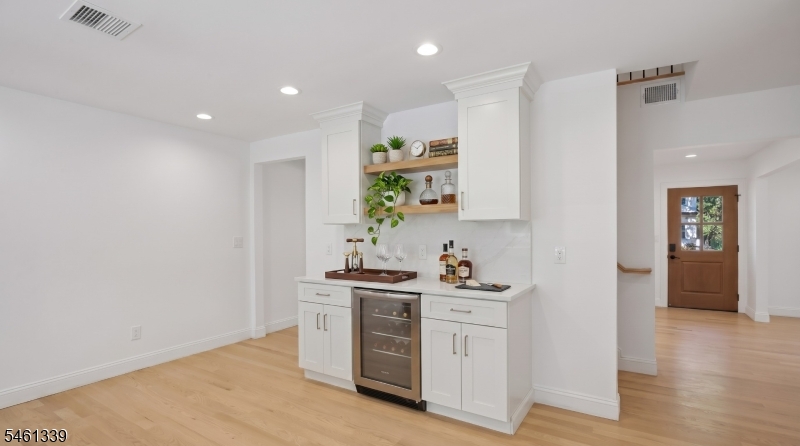 14 Maplewood Drive Livingston NJ 07039