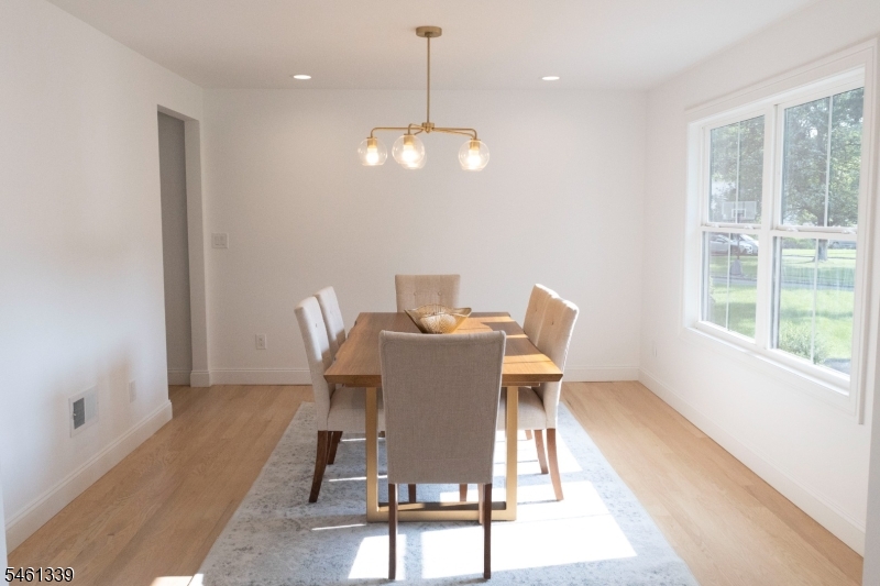 14 Maplewood Drive Livingston NJ 07039