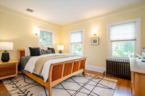 275 Highwood Avenue Ridgewood Village NJ 07450