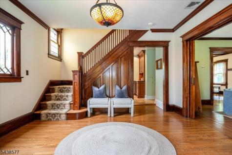 275 Highwood Avenue Ridgewood Village NJ 07450