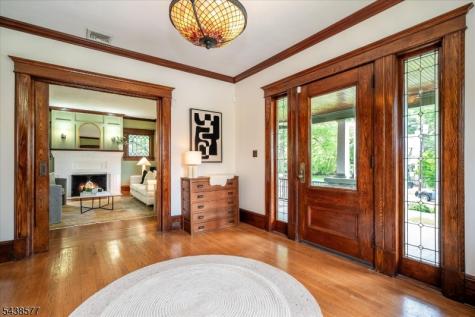 275 Highwood Avenue Ridgewood Village NJ 07450