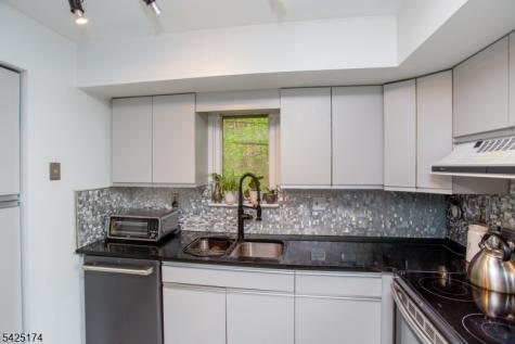 120 Swan Street Lambertville NJ 08530