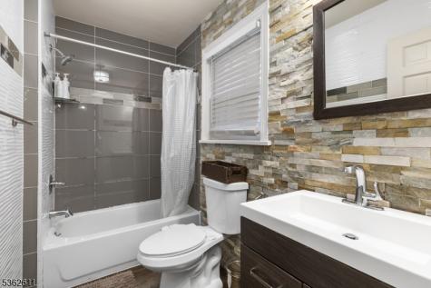 403 South Parkway Clifton NJ 07014