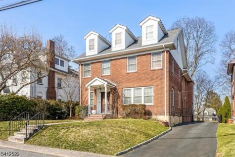 6 Harding Court Passaic NJ 07055