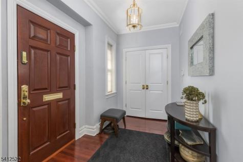 6 Harding Court Passaic NJ 07055