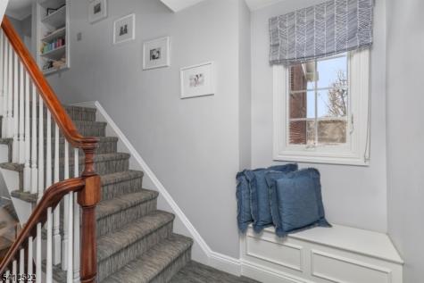 6 Harding Court Passaic NJ 07055