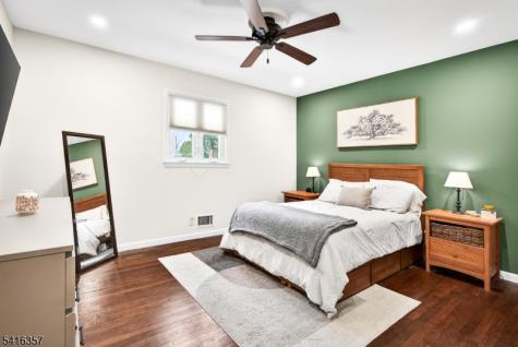 13 Yates Drive East Brunswick NJ 08816