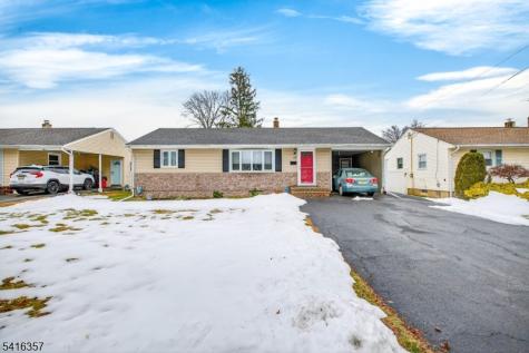 13 Yates Drive East Brunswick NJ 08816