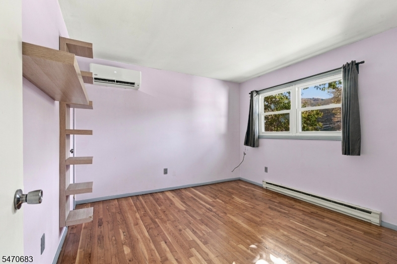 301 Durban Avenue Hopatcong NJ 07843