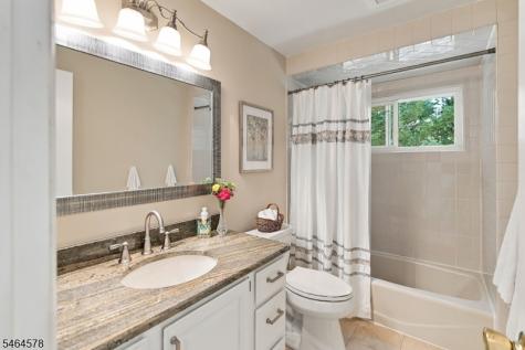 76 Inwood Avenue Montclair NJ 07043
