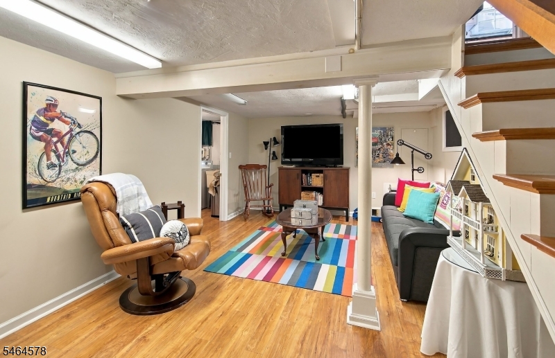 76 Inwood Avenue Montclair NJ 07043