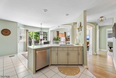 10 Barnstable Road Berkeley Heights NJ 07922