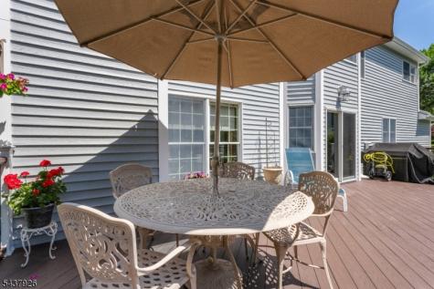 10 Barnstable Road Berkeley Heights NJ 07922