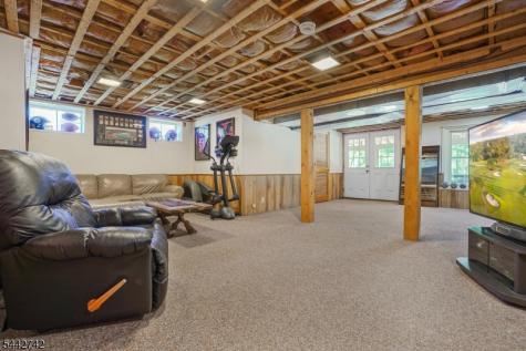 14 Menlo Drive Readington NJ 08889