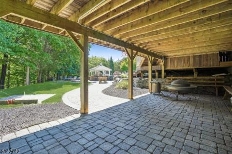 14 Menlo Drive Readington NJ 08889