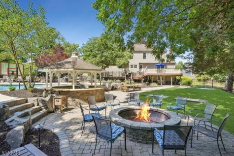 14 Menlo Drive Readington NJ 08889