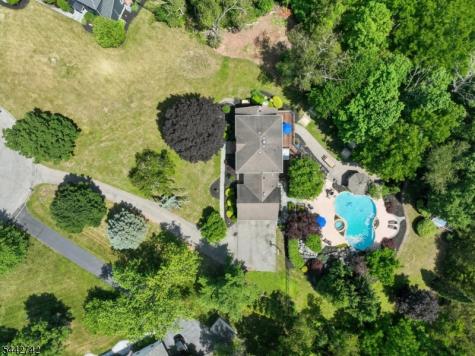14 Menlo Drive Readington NJ 08889