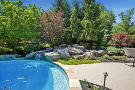 14 Menlo Drive Readington NJ 08889