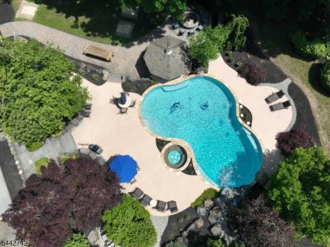 14 Menlo Drive Readington NJ 08889