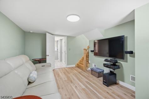 93 David Street South River NJ 08882