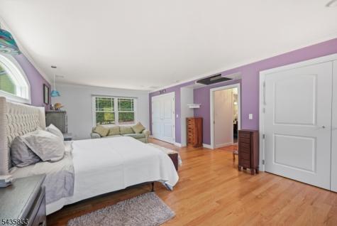 93 David Street South River NJ 08882